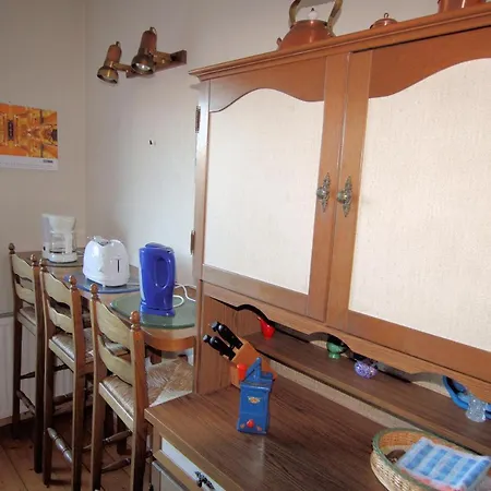 Laatzen - Private Apartment